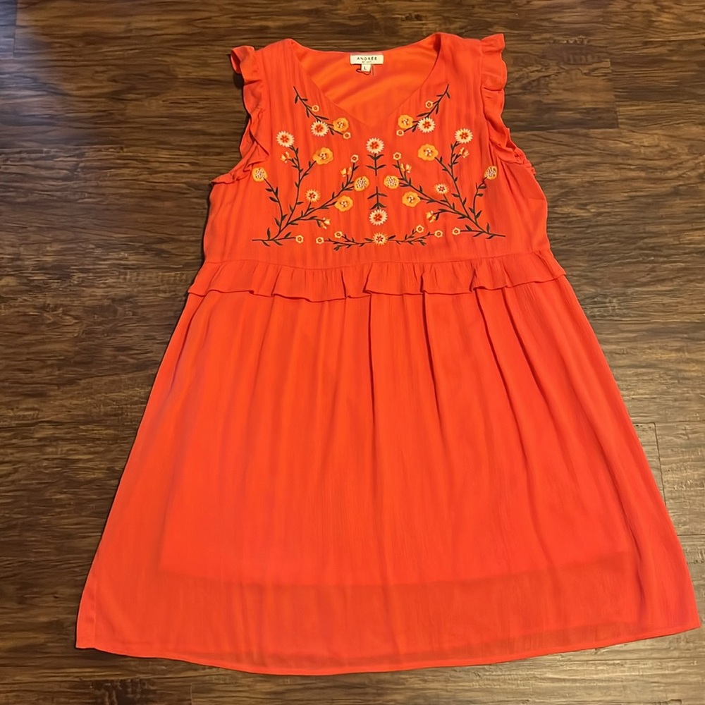 New Andree by Unit Women’s Embroidered Mini Dress Size Large